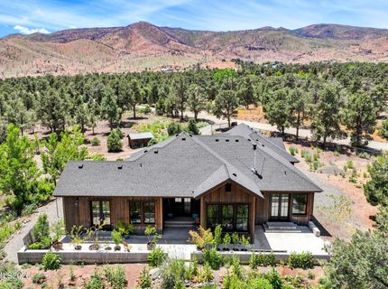 921 Karnes Drive, Gardnerville, NV 89410 Photo