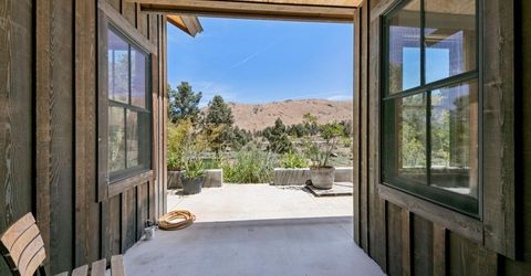 921 Karnes Drive, Gardnerville, NV 89410 Photo