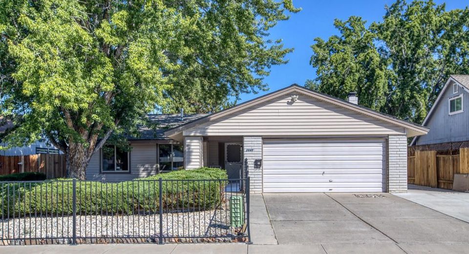 2645 Howard Drive, Sparks, NV 89434 Photo