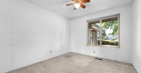 2645 Howard Drive, Sparks, NV 89434 Photo