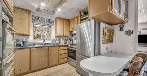 360 E Gepford Parkway, Sun Valley, NV 89433 Photo