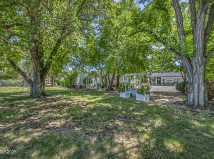 360 E Gepford Parkway, Sun Valley, NV 89433 Photo