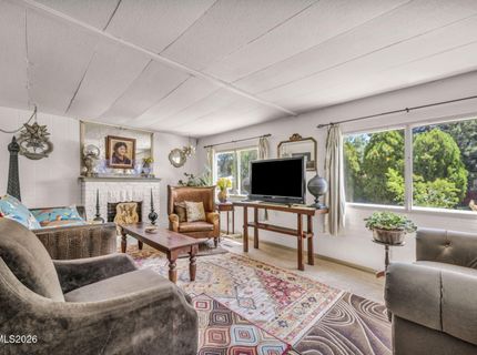 360 E Gepford Parkway, Sun Valley, NV 89433 Photo