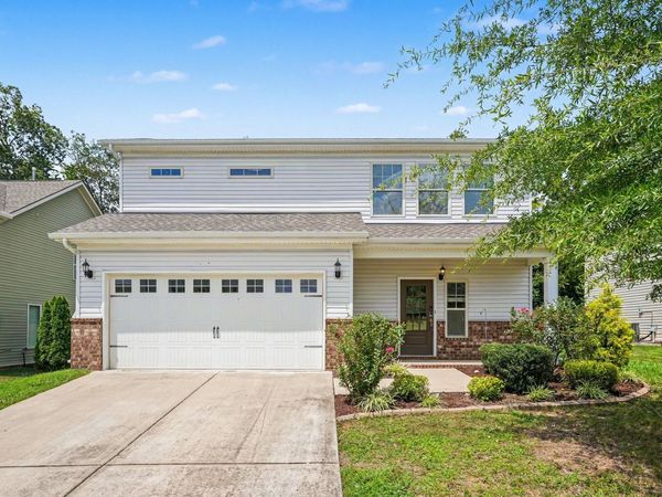1034 Keeneland Dr , Spring Hill, TN 37174