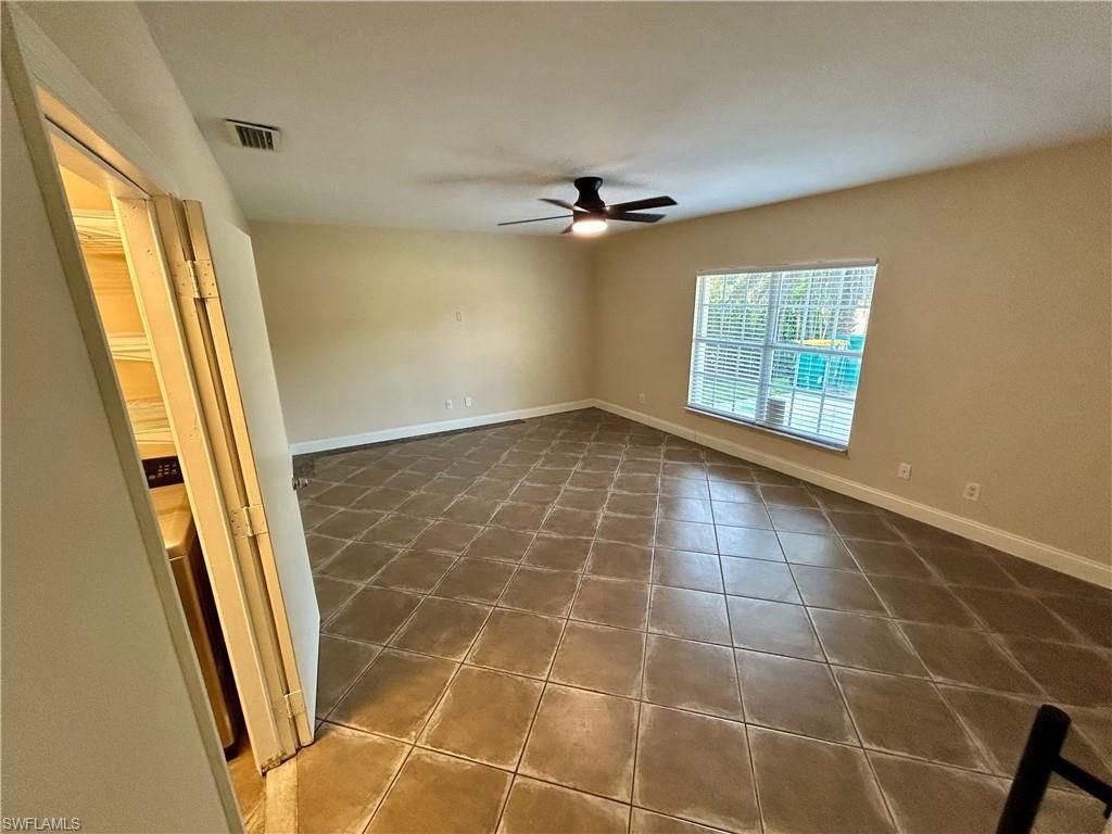 2430 Golden Gate Blvd E, Naples, FL 34117 Photo
