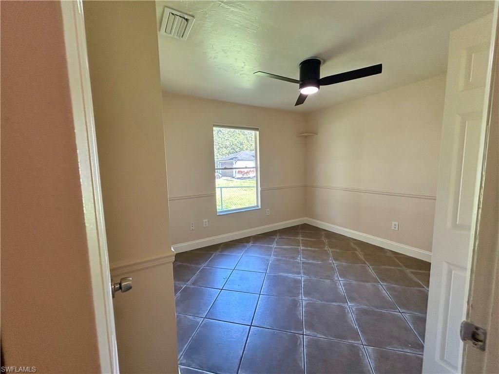 2430 Golden Gate Blvd E, Naples, FL 34117 Photo