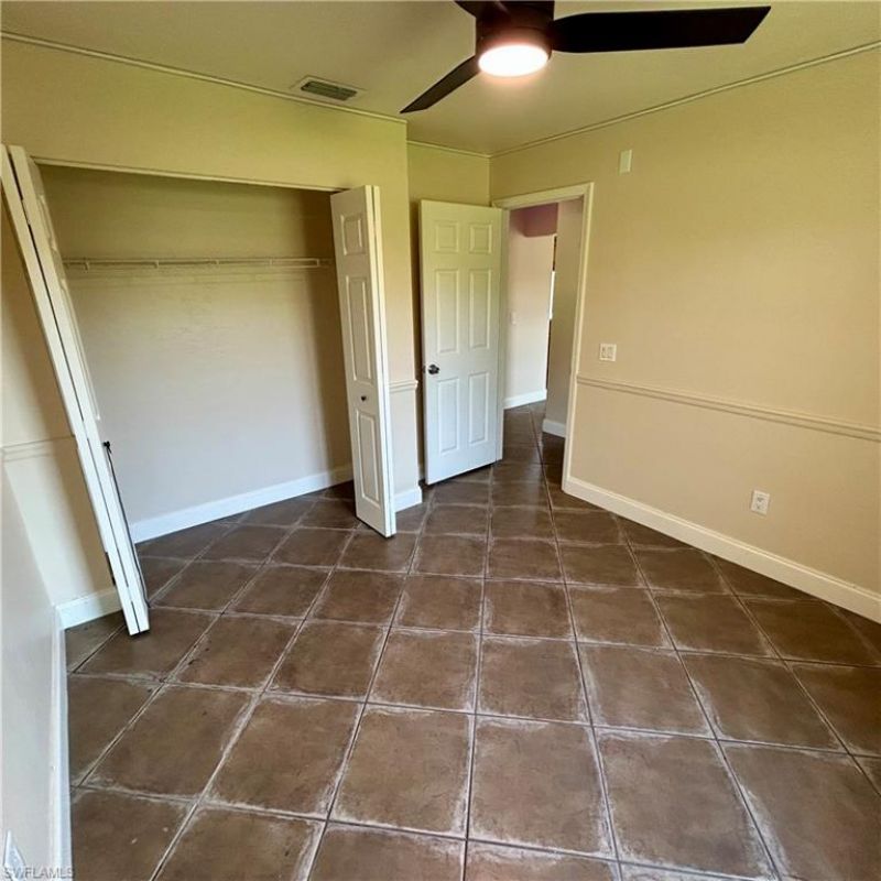 2430 Golden Gate Blvd E, Naples, FL 34117 Photo