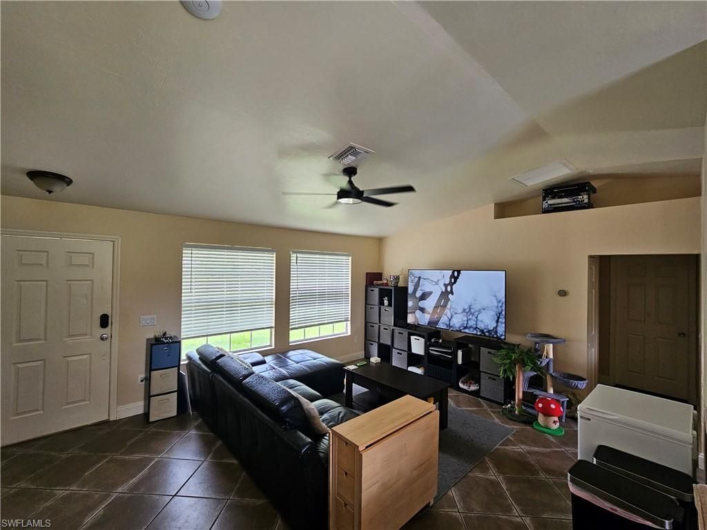 2430 Golden Gate Blvd E, Naples, FL 34120 Photo