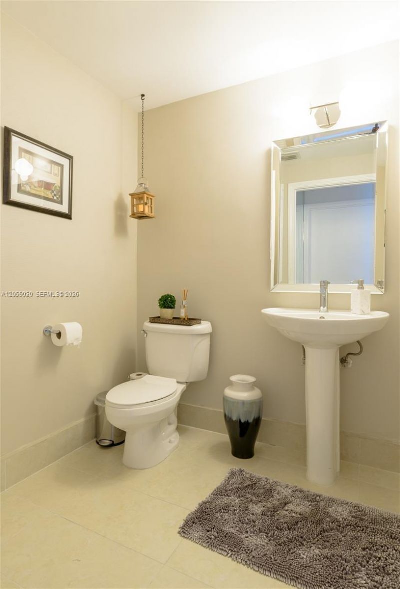 601 NE 36th St, Unit 2507, Miami, FL 33137 Photo