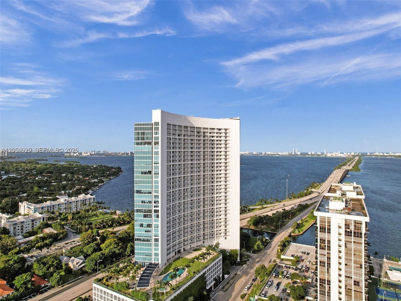 601 NE 36th St, Unit 2507, Miami, FL 33137 Photo
