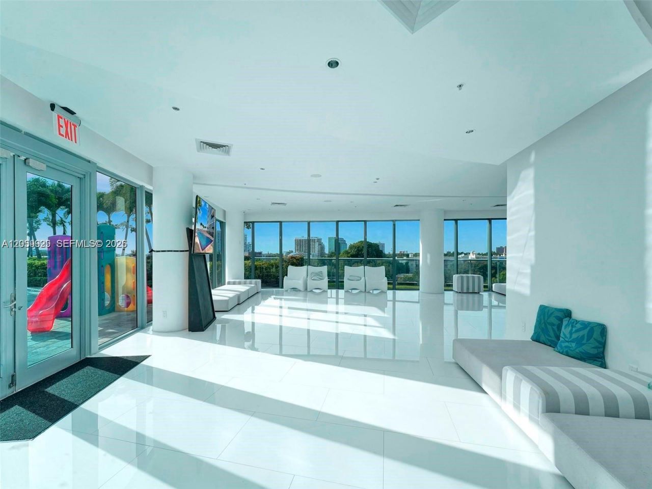 601 NE 36th St, Unit 2507, Miami, FL 33137 Photo