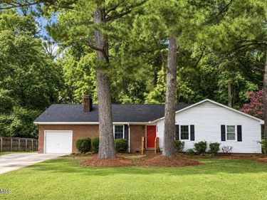 1125 Par Three Drive S, Wilson, NC 27893