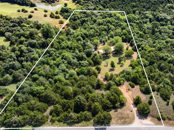 2025 Cherokee Drive, Calumet, OK 73014