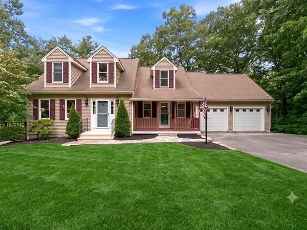 115 Sutton Rd, Webster, MA 01570