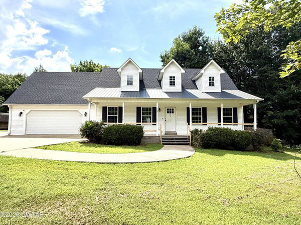 360 Tate Road , Dyersburg, TN 38024