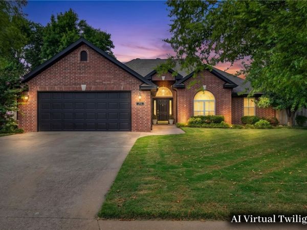 3006 NW Apple Harvest , Bentonville, AR 72712