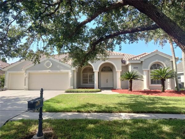4978 POINTE CIRCLE , OLDSMAR, FL 34677