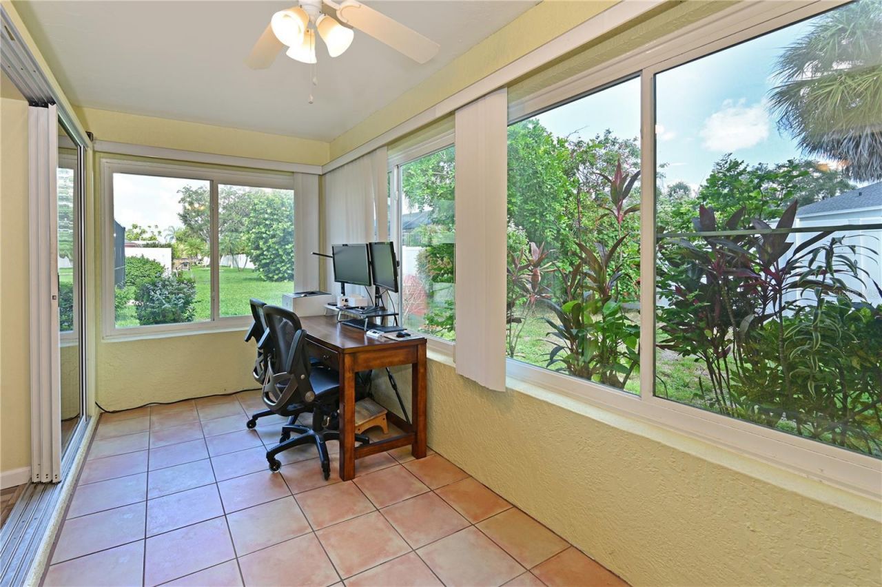 4427 Murfield Drive E, Bradenton, FL 34203 Photo