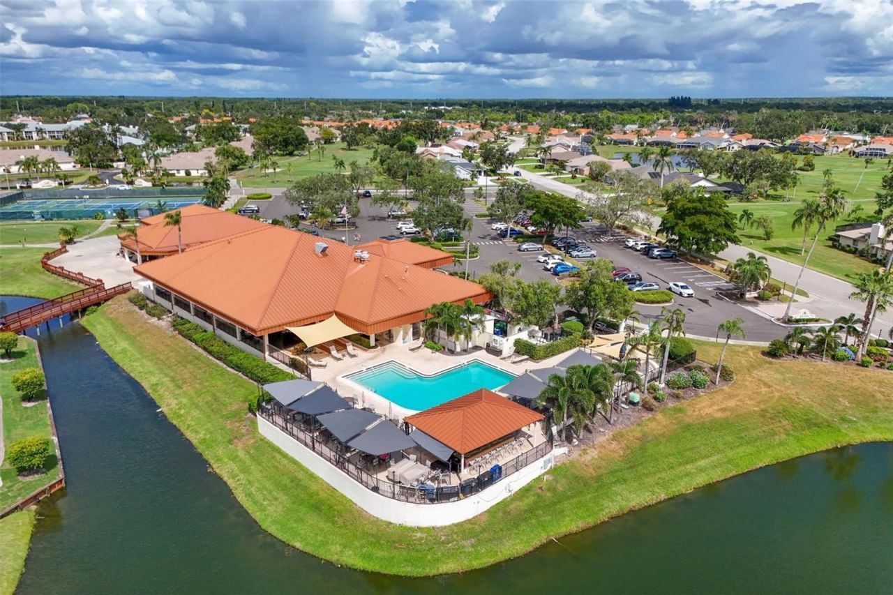 4427 Murfield Drive E, Bradenton, FL 34203 Photo
