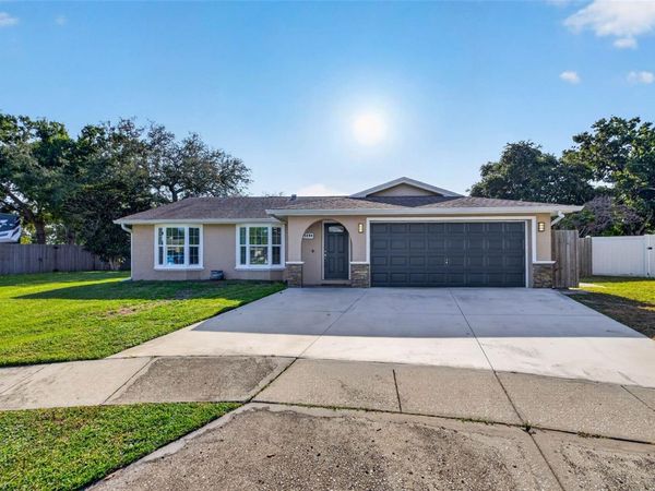 11280 FREEDOM COURT , SEMINOLE, FL 33772