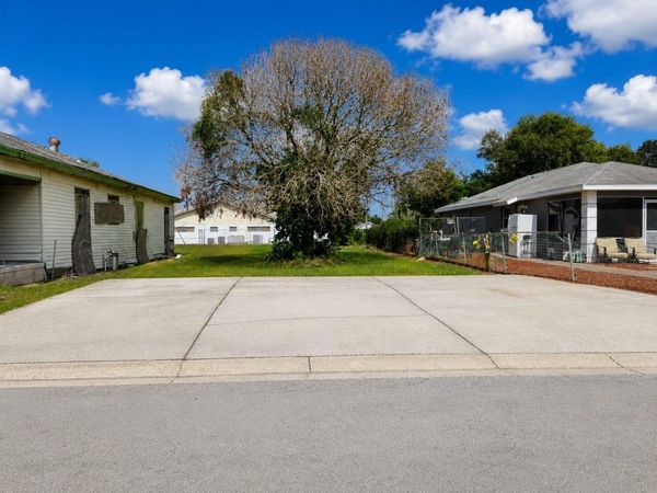 D STREET , LAKE WALES, FL 33853