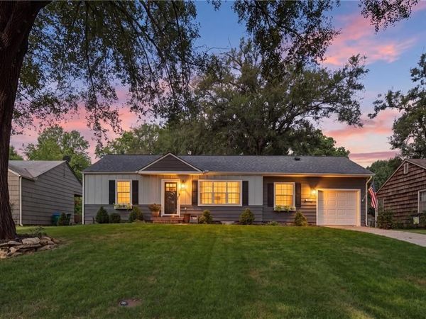 5536 Cedar Street, Roeland Park, KS 66205