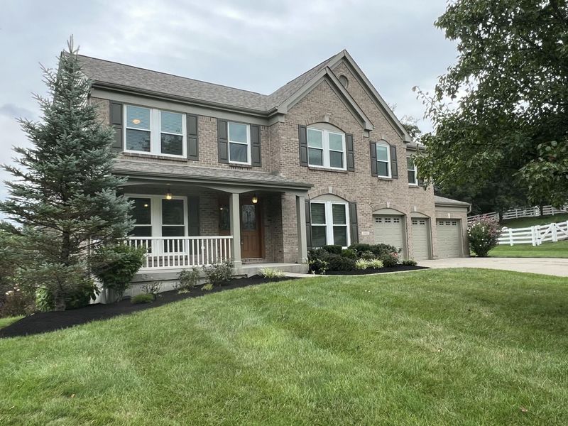 2081 Blankenbecker Drive, Florence, KY 41042 Photo 2