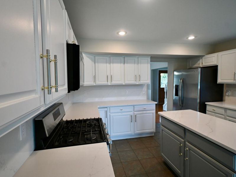 2081 Blankenbecker Drive, Florence, KY 41042 Photo 21