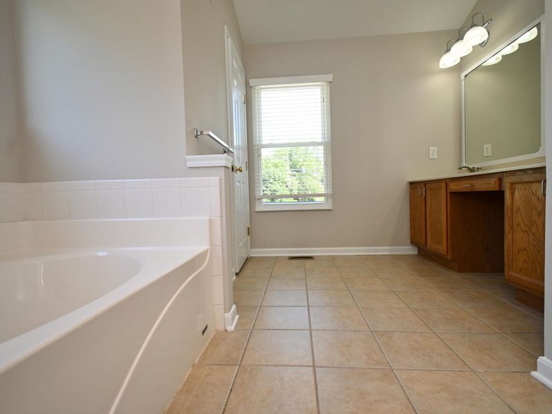 2081 Blankenbecker Drive, Florence, KY 41042 Photo 34