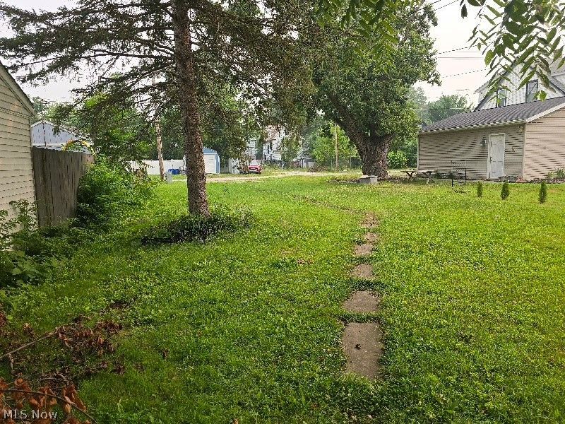 355 12th, Elyria, OH 44035 Photo 4