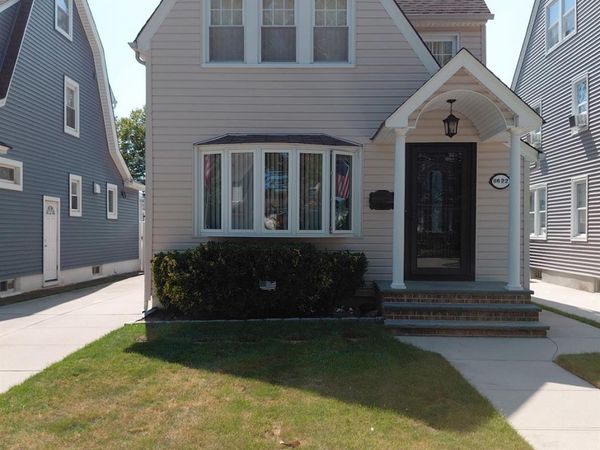 8622 252nd Street, Bellerose, NY 11426