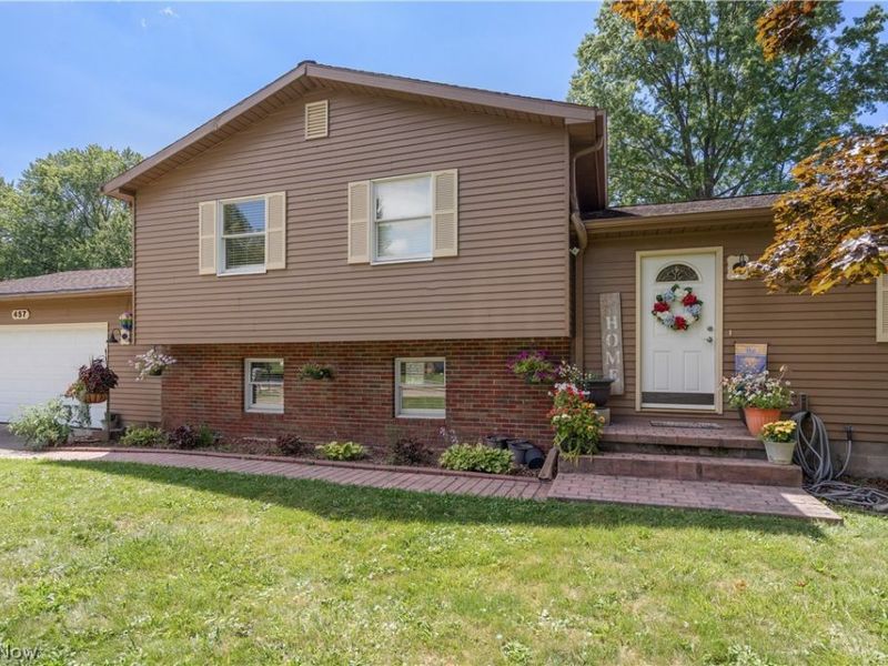 457 S Colonial Drive, Cortland, OH 44410 Photo 22