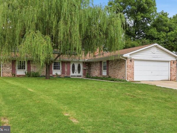 7902 CLAUDIA DRIVE , OXON HILL, MD 20745