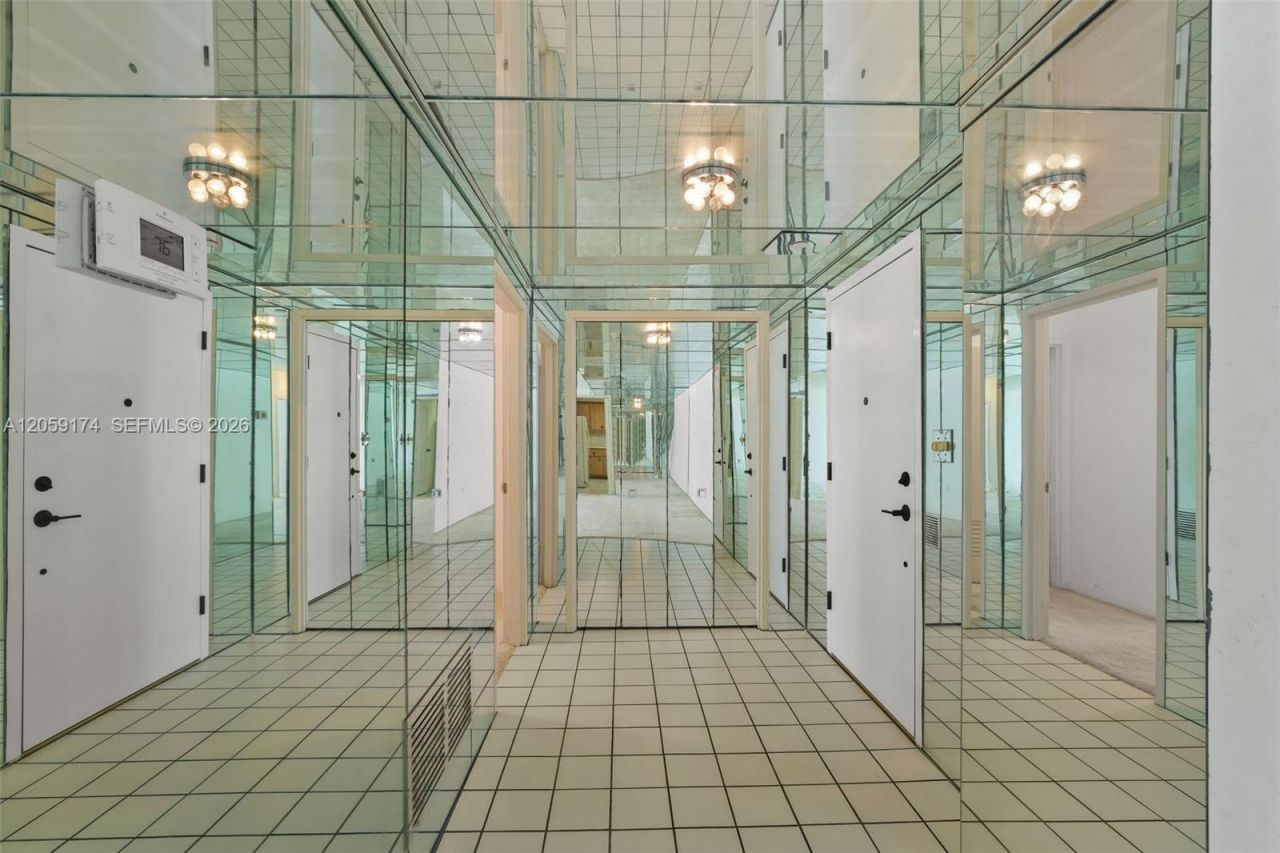 5825 Collins Ave, Unit 12H, Miami Beach, FL 33140 Photo