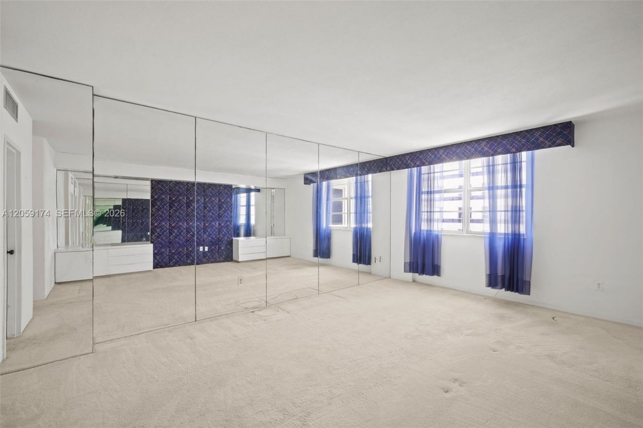 5825 Collins Ave, Unit 12H, Miami Beach, FL 33140 Photo