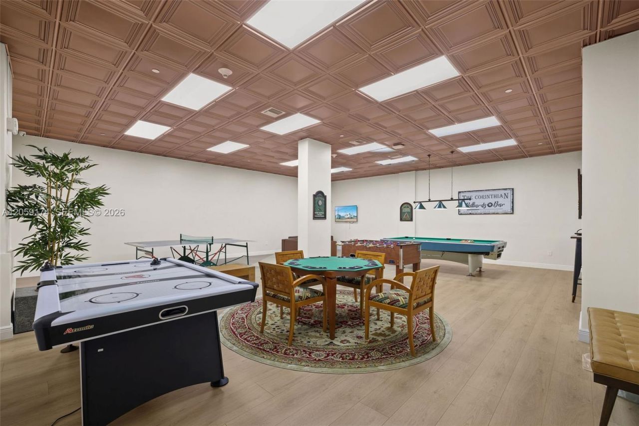 5825 Collins Ave, Unit 12H, Miami Beach, FL 33140 Photo