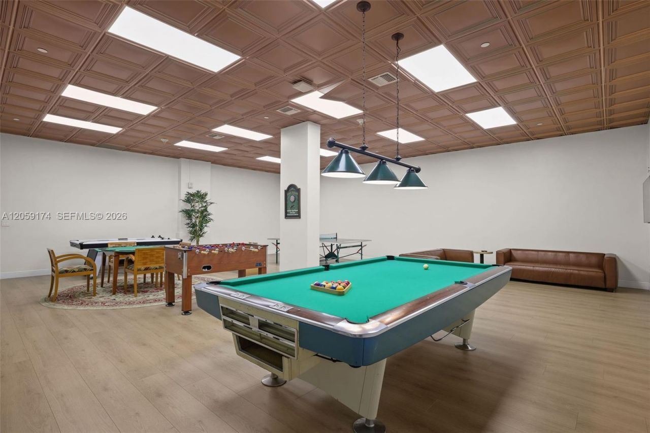 5825 Collins Ave, Unit 12H, Miami Beach, FL 33140 Photo