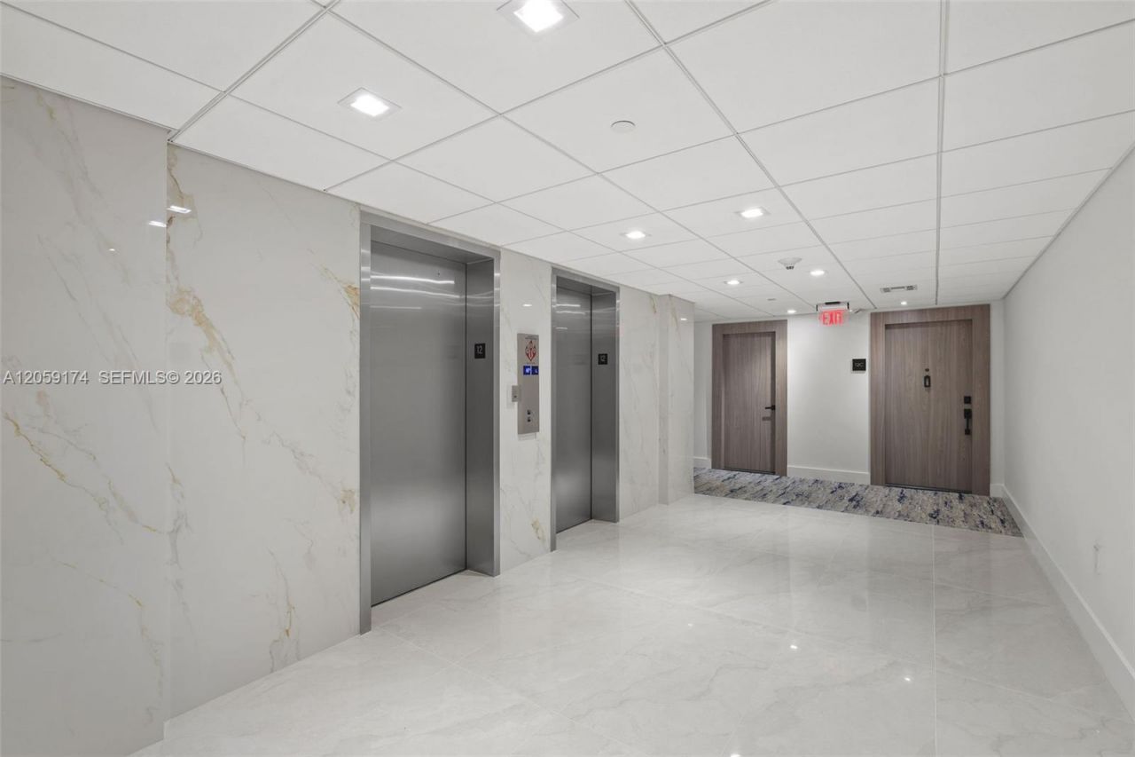 5825 Collins Ave, Unit 12H, Miami Beach, FL 33140 Photo