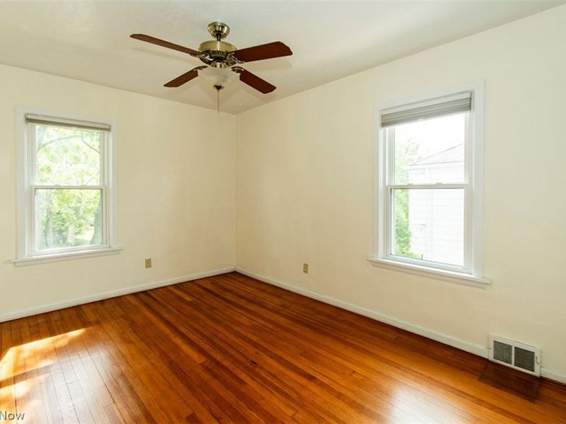 2300 Lakeview Avenue, Rocky River, OH 44116 Photo 17