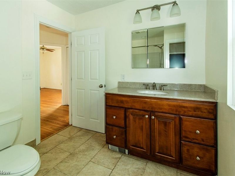 2300 Lakeview Avenue, Rocky River, OH 44116 Photo 23