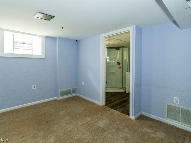 2300 Lakeview Avenue, Rocky River, OH 44116 Photo 29