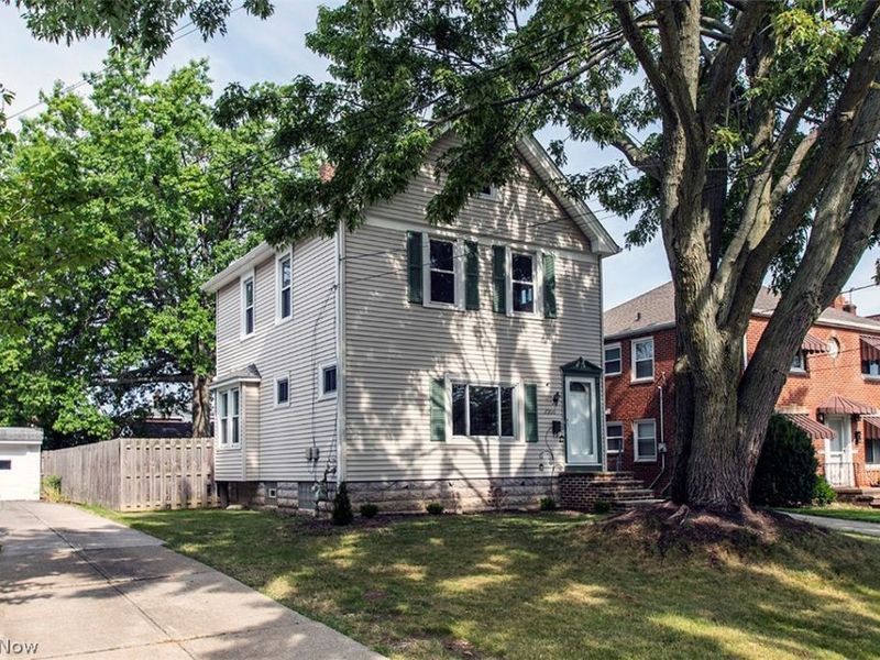 2300 Lakeview Avenue, Rocky River, OH 44116 Photo 33