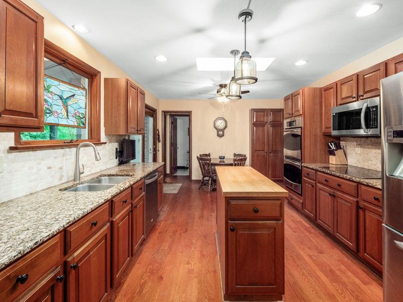 6107 Riverside Drive, Powell, OH 43065 Photo 24