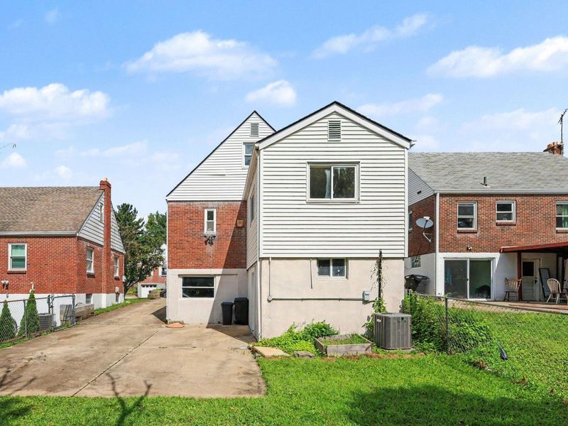 74 Bon Jan Lane, Highland Heights, KY 41076 Photo 18