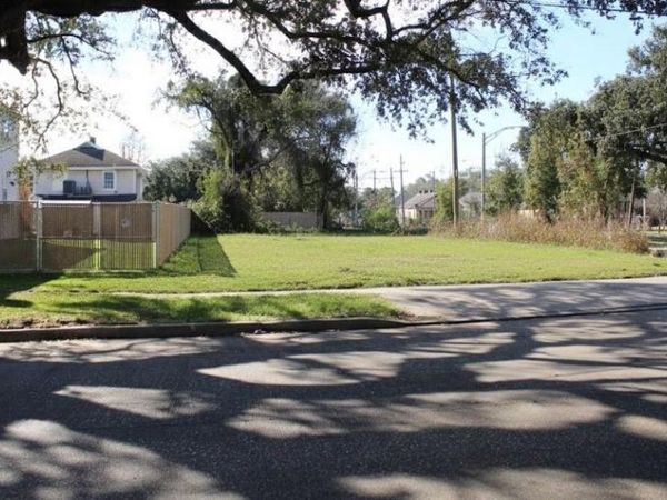 3420 WASHINGTON Avenue , New Orleans, LA 70125