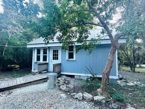 21857 Disturbed Pine Road, Cudjoe Key, FL 33042