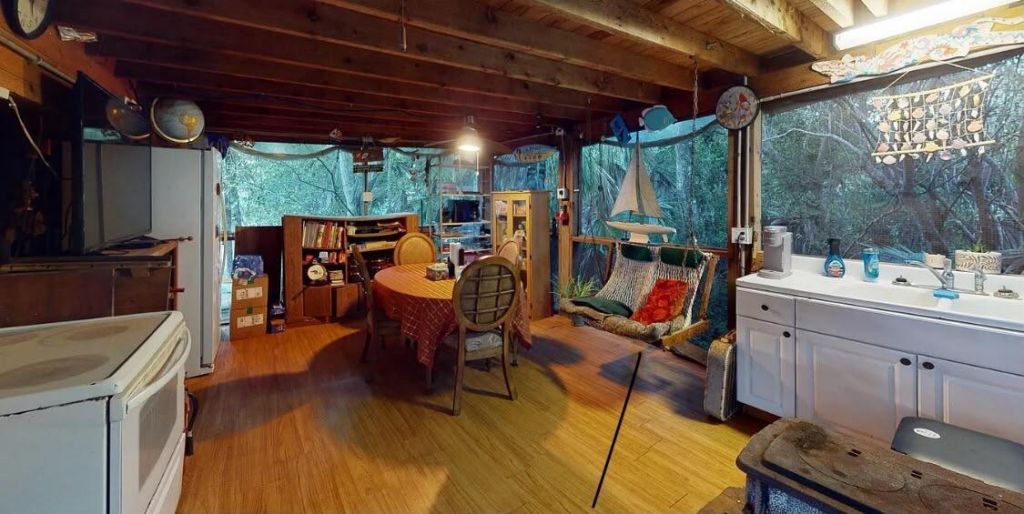 21857 Disturbed Pine Road, Cudjoe Key, FL 33042 Photo