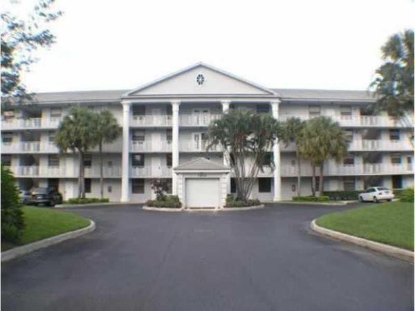 1711 Whitehall Drive, Unit 201, Davie, FL 33324