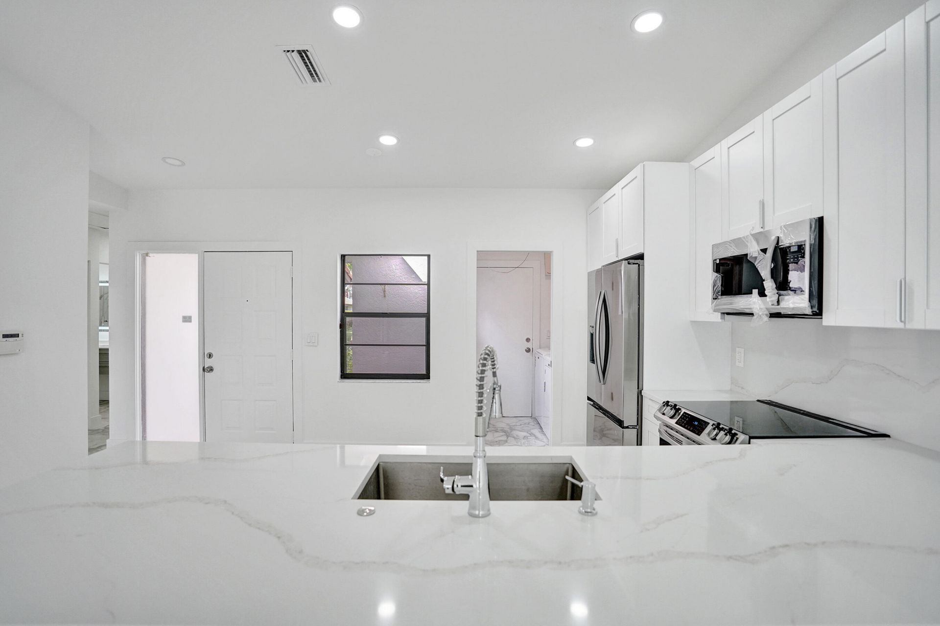 6128 Kings Gate Circle, Unit B, Delray Beach, FL 33484 Photo