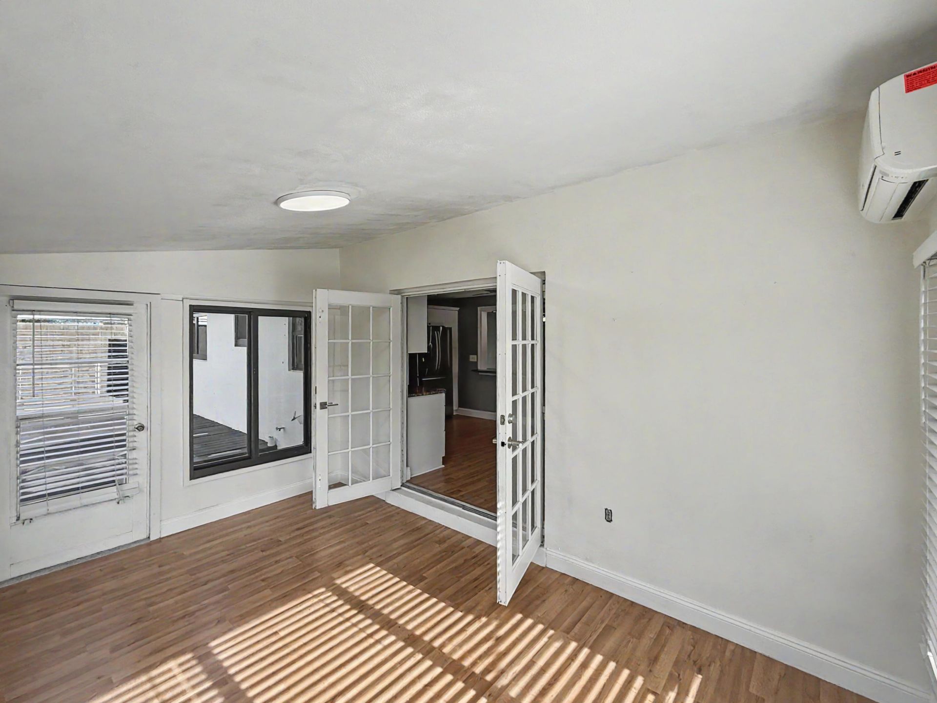 150 SE 5th Court, Pompano Beach, FL 33060 Photo